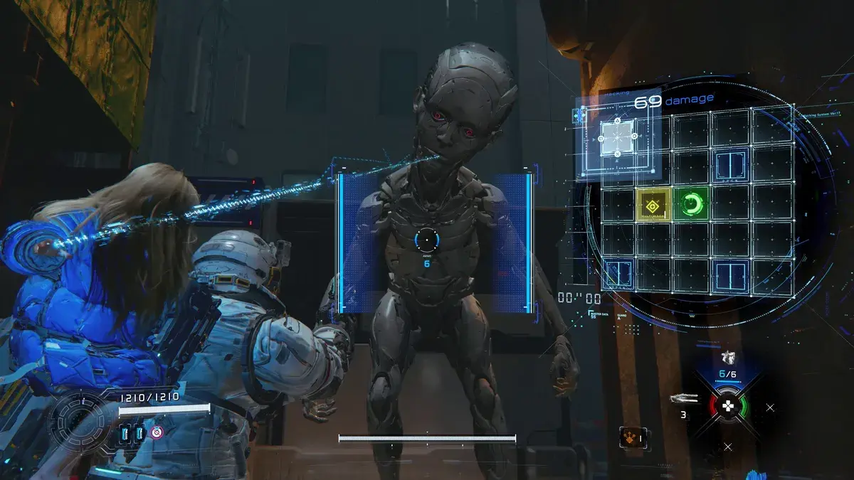 Combat sequence with holographic projectile weapons